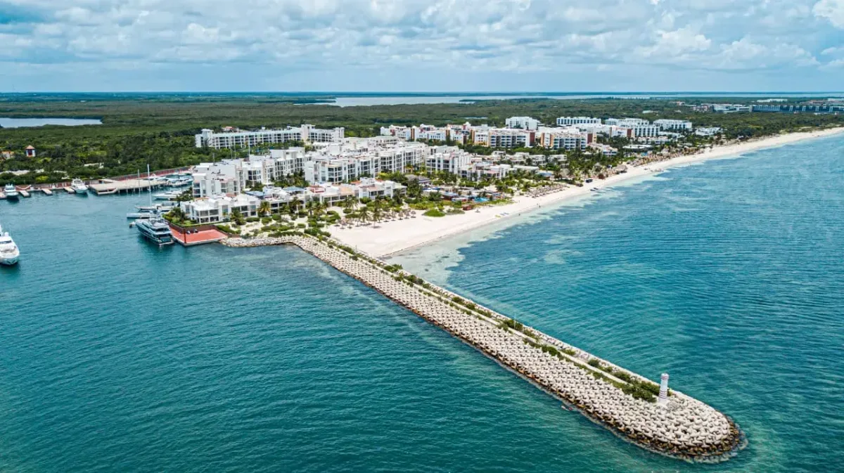 La Amada Residence - 1