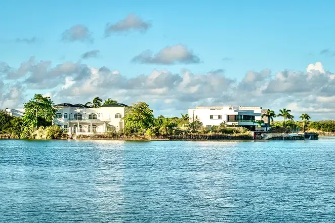 Residencial Lagos del Sol - 1