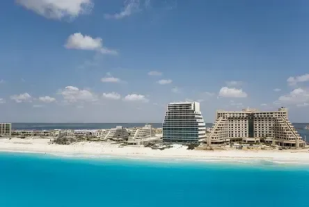 Emerald Residential Tower & Spa - 1