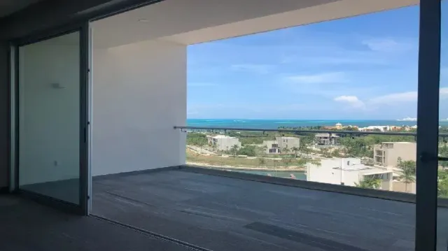 APARTMENT FOR SALE IN RIVA, PUERTO CANCÚN