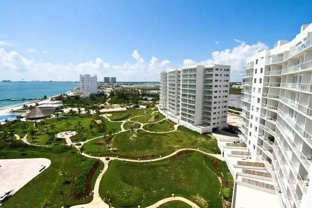 Real estate development for sale in Distrito 3 - 1